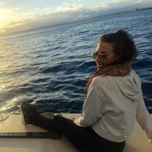 Meet your Posher, Dana